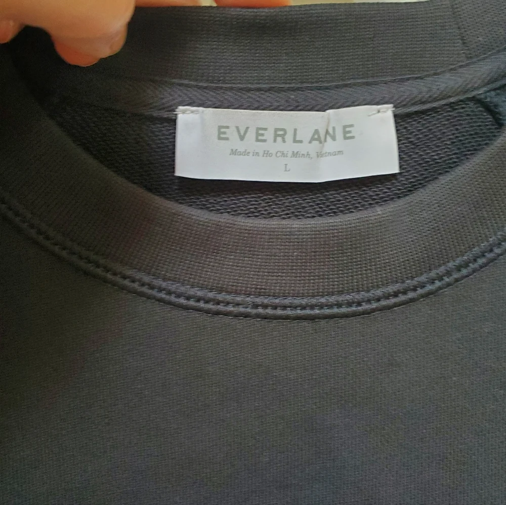 NWOT Everlane 100% Human Heavyweigt Sweatshirt Large Black & White - Picture 5 of 7